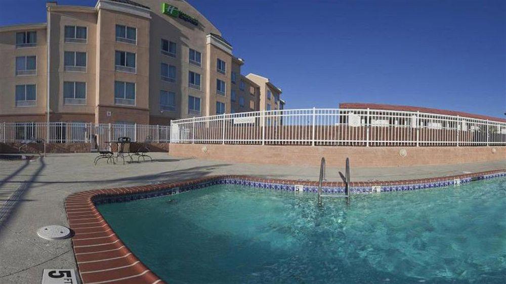 Holiday Inn Express New Orleans East By Ihg Exterior foto
