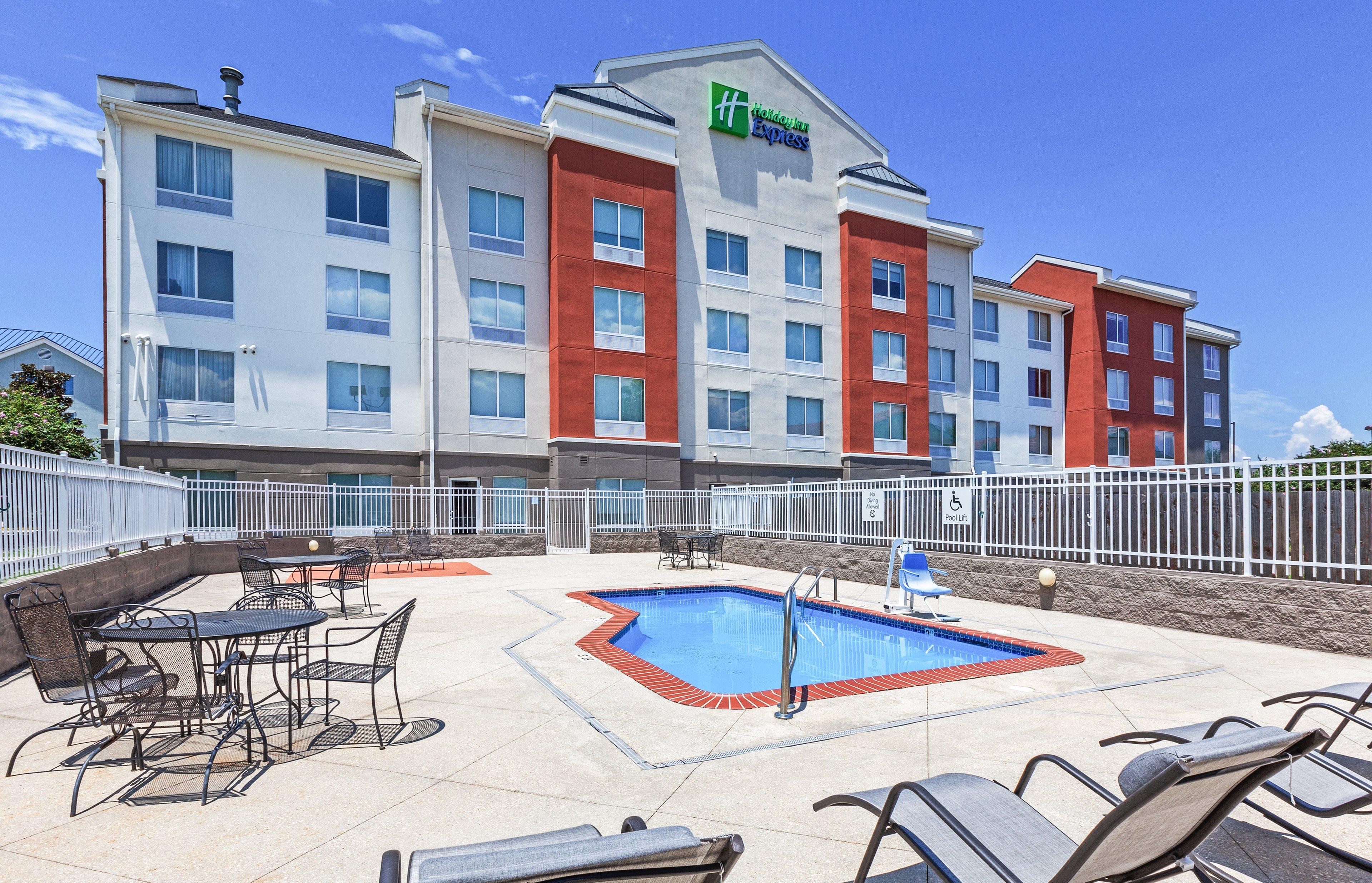 Holiday Inn Express New Orleans East By Ihg Exterior foto