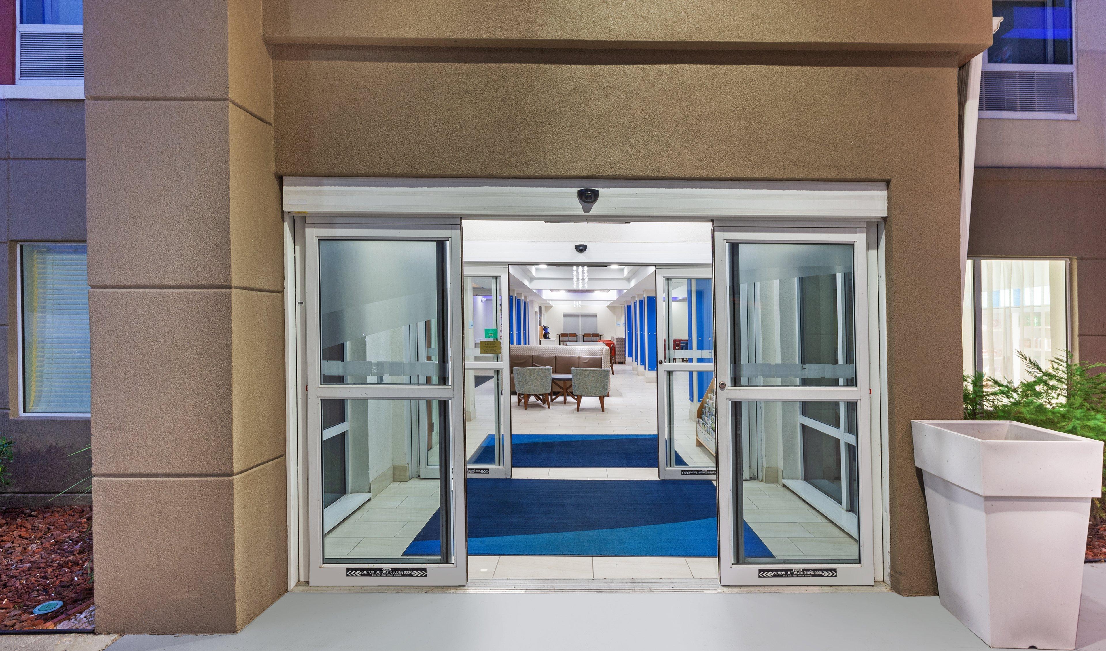 Holiday Inn Express New Orleans East By Ihg Exterior foto