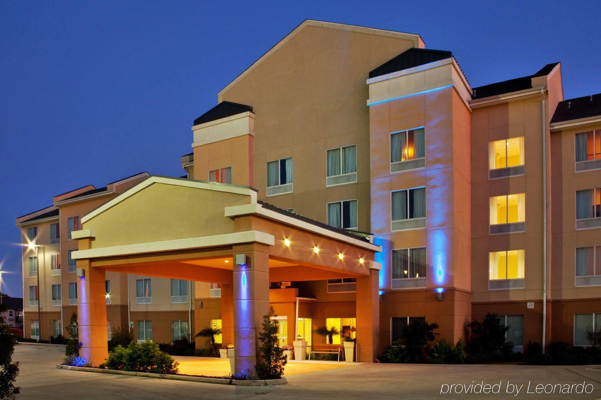 Holiday Inn Express New Orleans East By Ihg Exterior foto