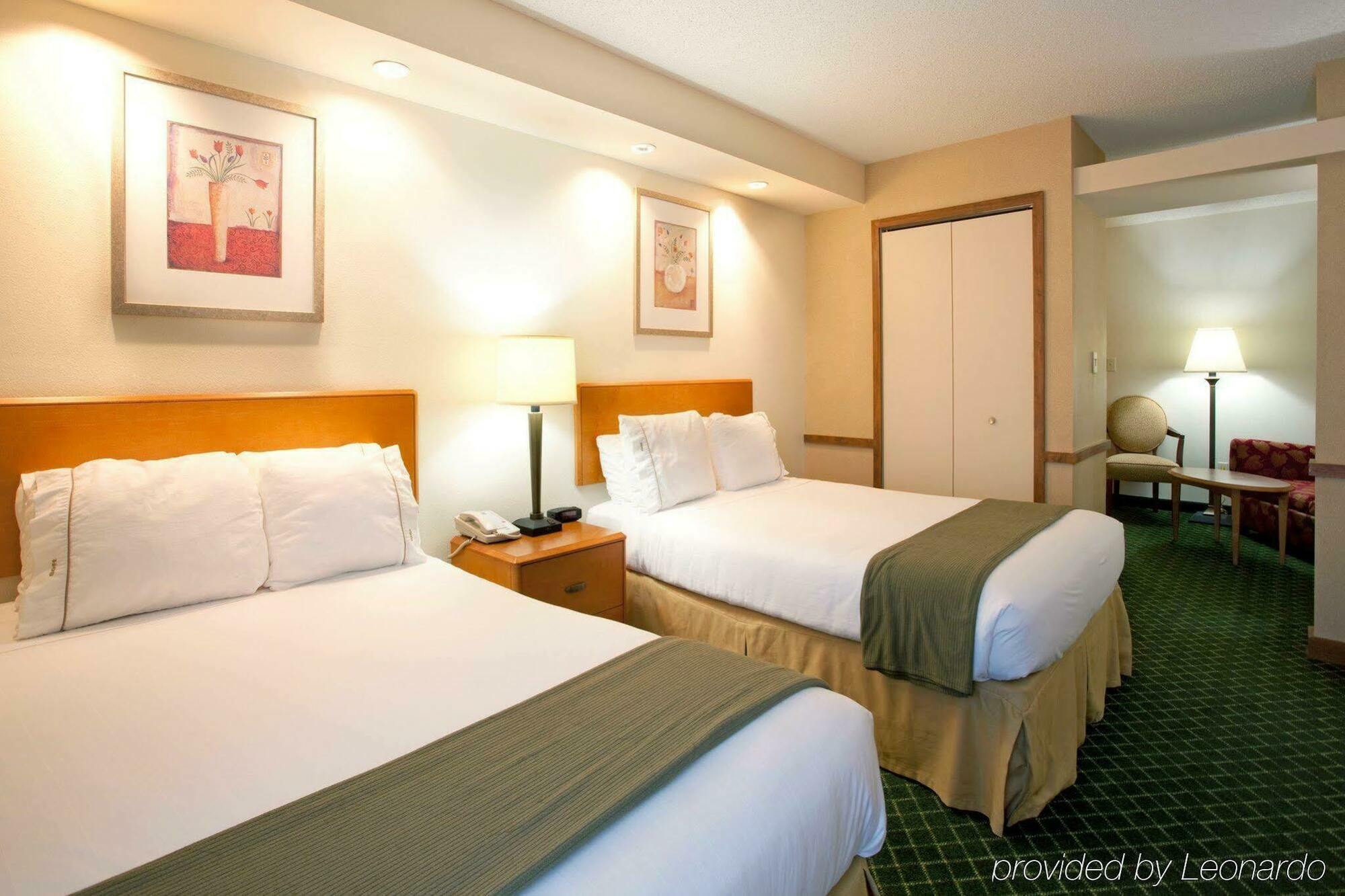 Holiday Inn Express New Orleans East By Ihg Exterior foto